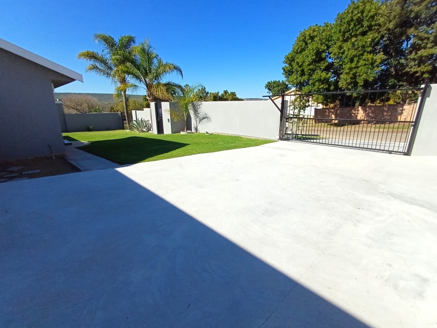 4 Bedroom Property for Sale in Vanes Estate Eastern Cape